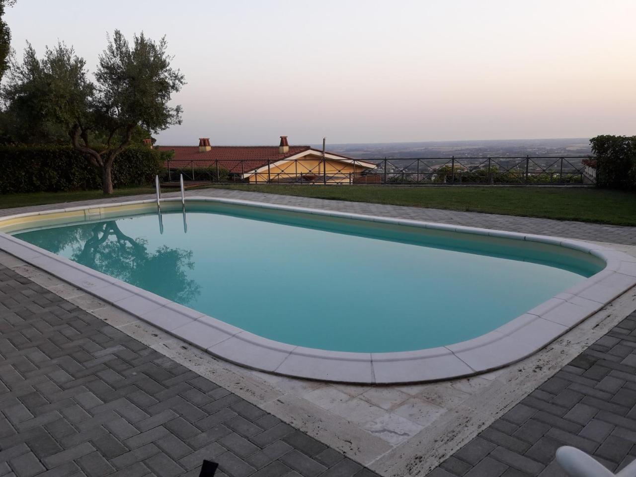 Agriturismo La Vite E Gli Ulivi Ariccia Exterior foto